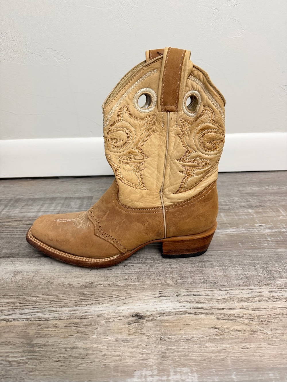 Stephy Women’s Western Cowboy Boots, size 7